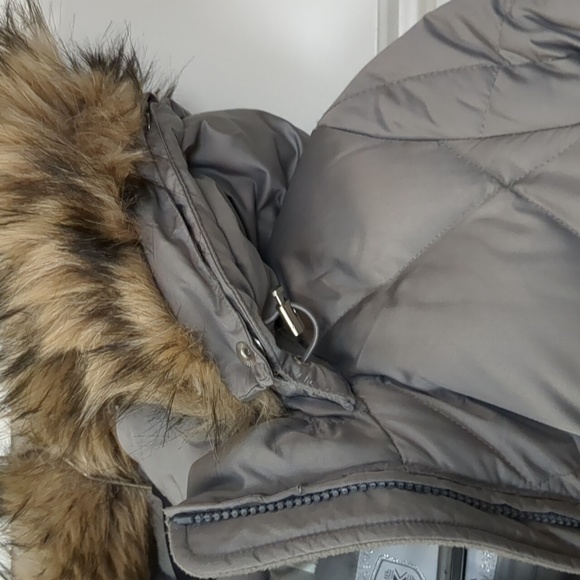 Eddie Bauer Quilted Down Filled Parka - Picture 6 of 9